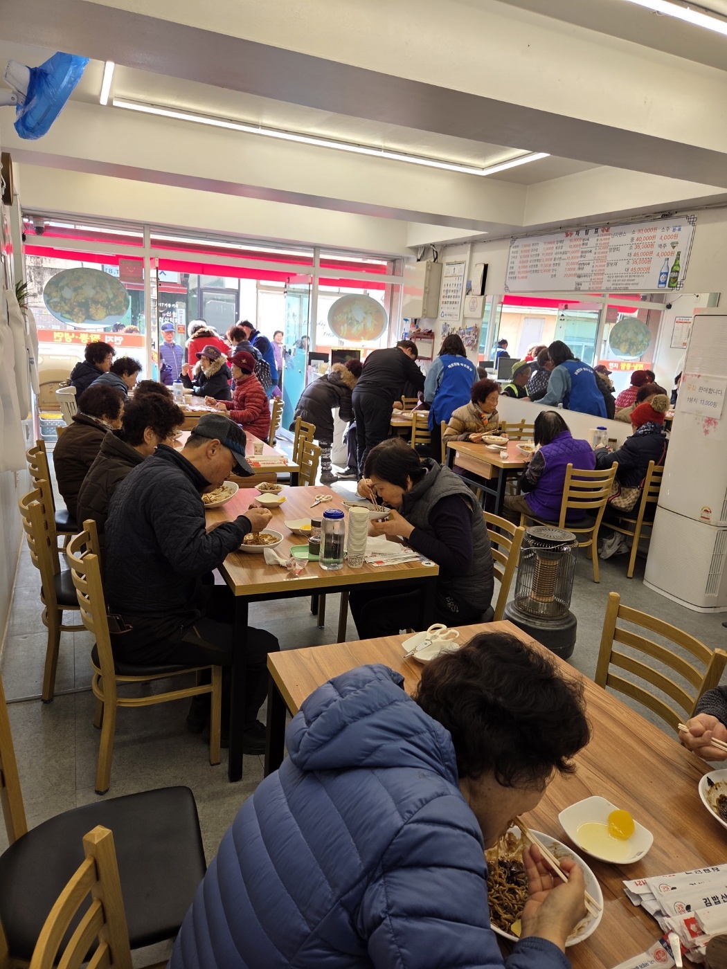 바르게 살기운동연지동위원회 『일요일은 짜장면이데이~』 짜장면 100그릇 나눔 실천 관련자료